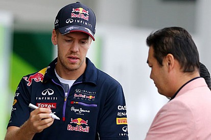 Vettel dribbla ancora i rumors su Alonso e la Ferrari