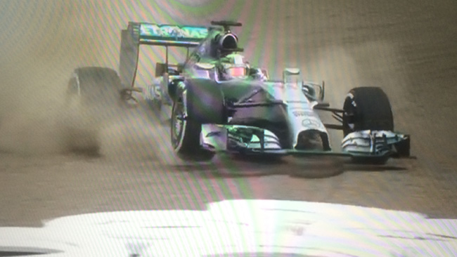 Suzuka, Libere 3: Sbatte Hamilton, svetta Rosberg
