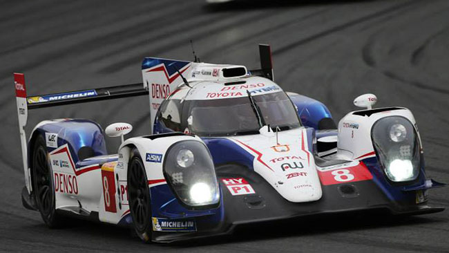Pole casalinga per la Toyota al Fuji