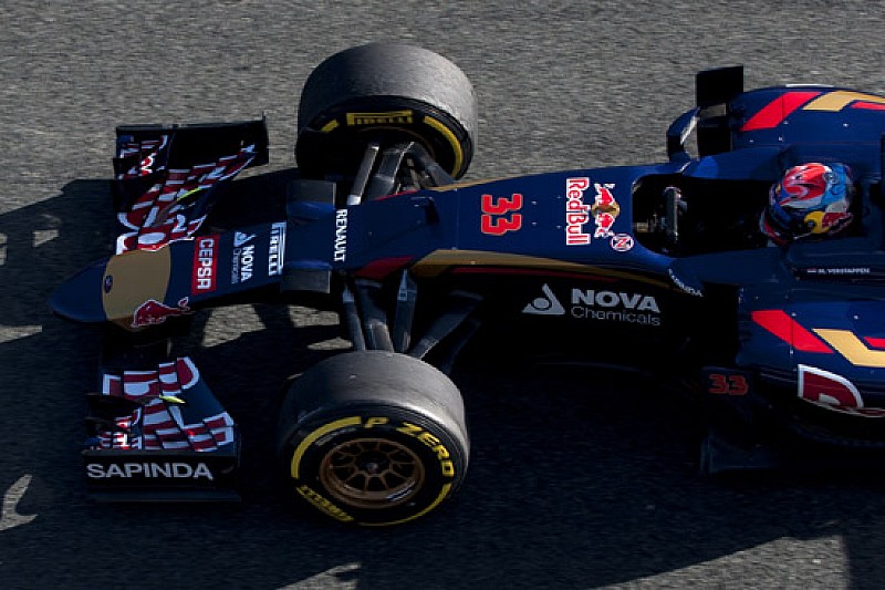 Toro Rosso: Max Verstappen apre i test di Barcellona