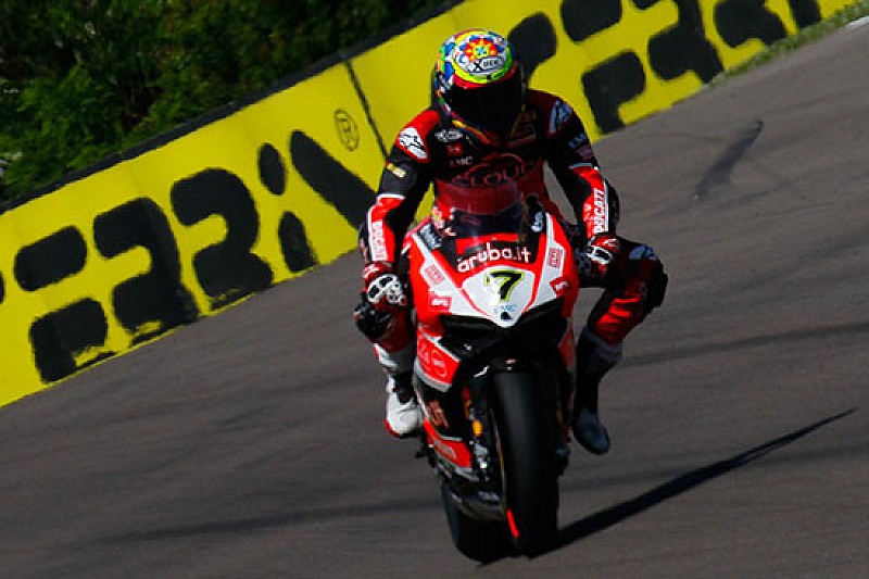 Imola, Libere 1: fiammata finale delle Ducati!