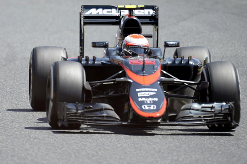 Barcellona, Day 2, Ore 17: Button è secondo su Lynn
