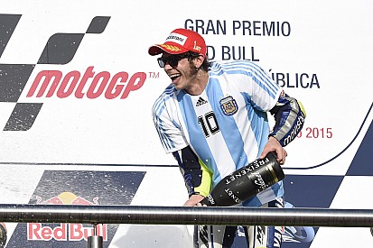 En Yamaha dicen que Rossi dudó de poder volver a ganar