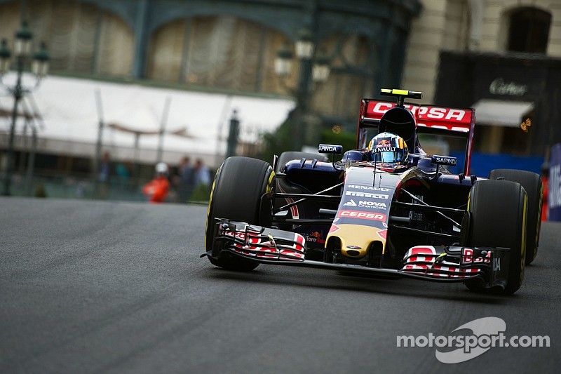 Sainz salió desde los pits y logró sumar