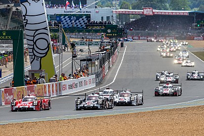 Porsche сохраняет лидерство в дебюте "Ле-Мана"
