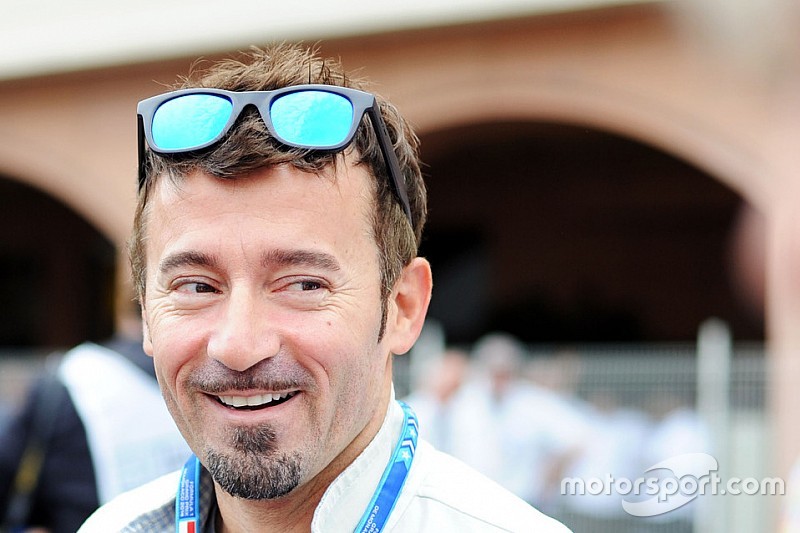 Stop ou encore pour Max Biaggi?
