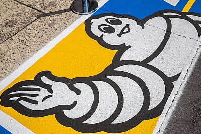 Michelin: “pilotos terão de mudar estilo para se adaptar a novos pneus”