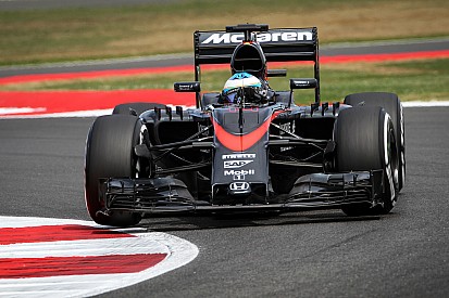 Alonso marque un premier point "important pour le moral"