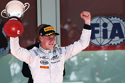 Mesmo dominando GP2, Vandoorne teme que não consiga vaga na F1