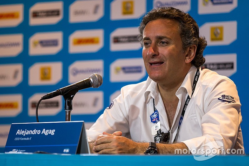 Agag quiere más mexicanos en Fórmula E