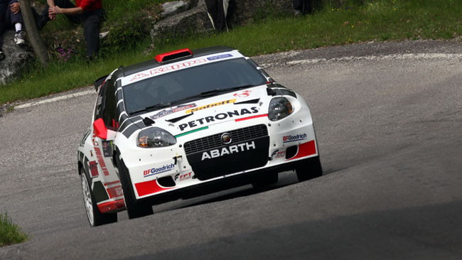 1000 Miglia: Basso tiene testa ad Andreucci