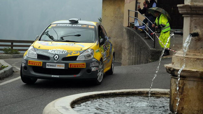 Un problema tecnico ha fermato Geghin al 1000 Miglia
