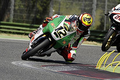 Marco Bezzecchi senza avversari in gara 1 ad Imola