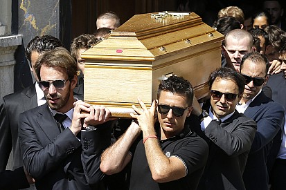 “Dizer adeus a Bianchi foi incrivelmente difícil”, conta Hamilton