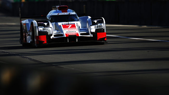 Le Mans, 5° ora: si infiamma la lotta per il 3° posto