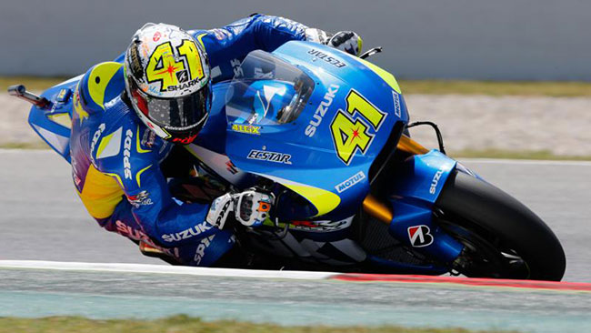 Aleix Espargaro riporta in pole la Suzuki a Barcellona!