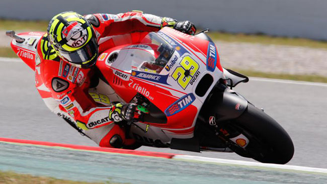 Barcellona, Libere 4: acuto Ducati con Iannone