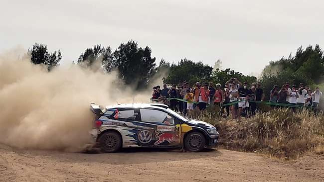 Sardegna, PS14: Latvala si riprende subito