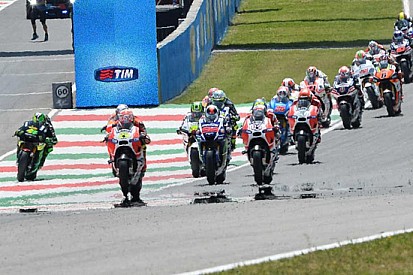 Webb: "Iannone fortunato ad evitare il jump start"