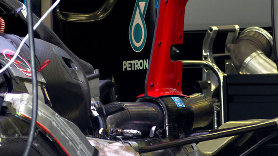 La Mercedes cambia motore ma non usa gettoni
