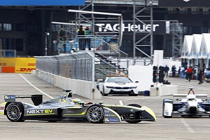 La “cavalleria” in più va a Piquet jr, Pic e Buemi