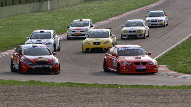 La Coppa Italia parte con 33 vetture in pista