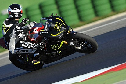 Pirro subito a suo agio sulla Ducati del Team Barni