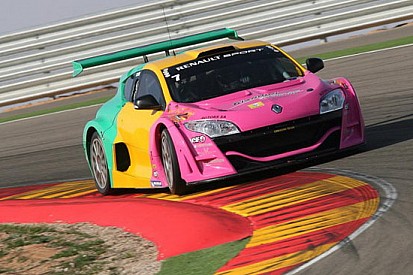 Oregon Team al vertice nei test dell'Eurocup Mégane