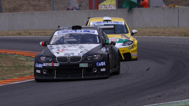 Andrea Bacci conquista gara 2 al Mugello