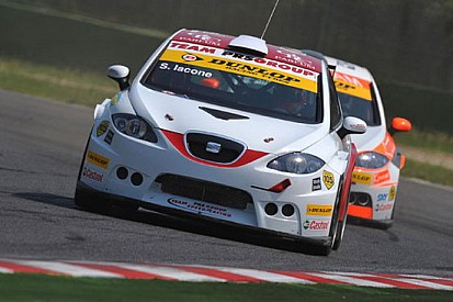 Iacone si impone in gara 1 ad Imola