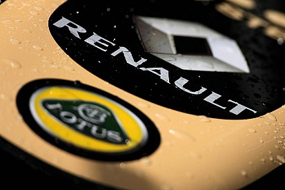 Renault: Мы не гонимся за бонусами от FOM