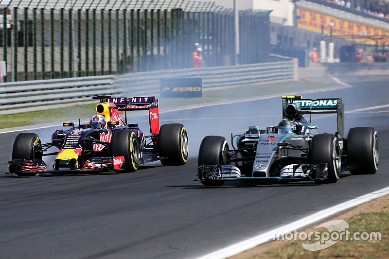 Wolff se méfie d'un partenariat moteur avec Red Bull