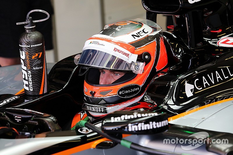 Hülkenberg contre une F1
