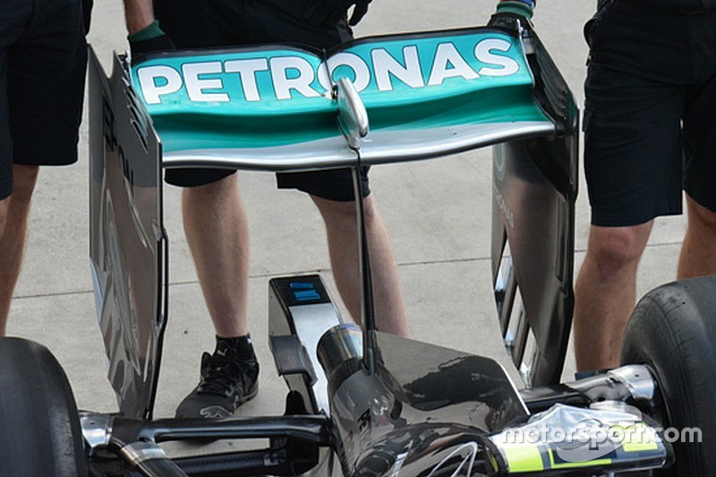 Mercedes: ecco l'ala svergolata da basso carico