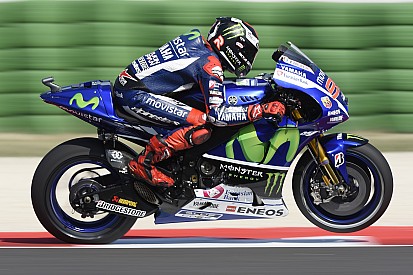 Lorenzo terminó el viernes al frente