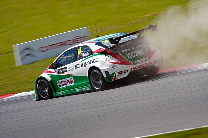 Honda продолжит выступления в WTCC
