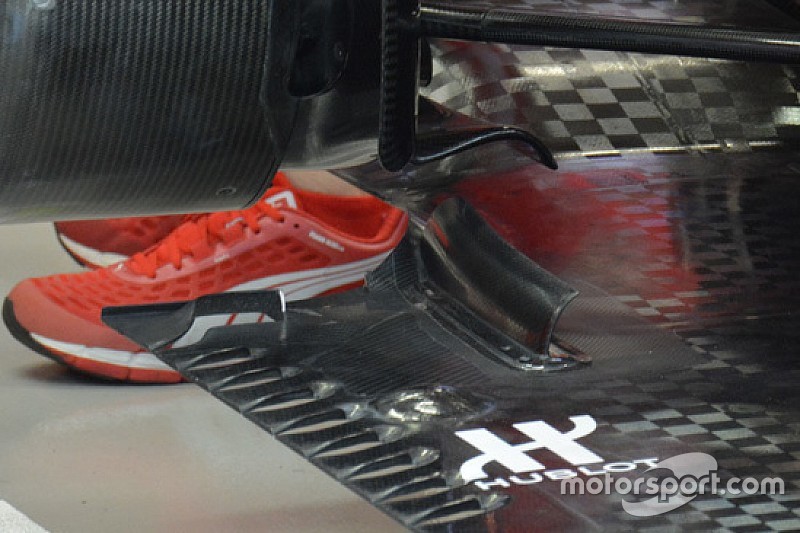 Ferrari: nuovo fondo con otto slot sul bordo esterno