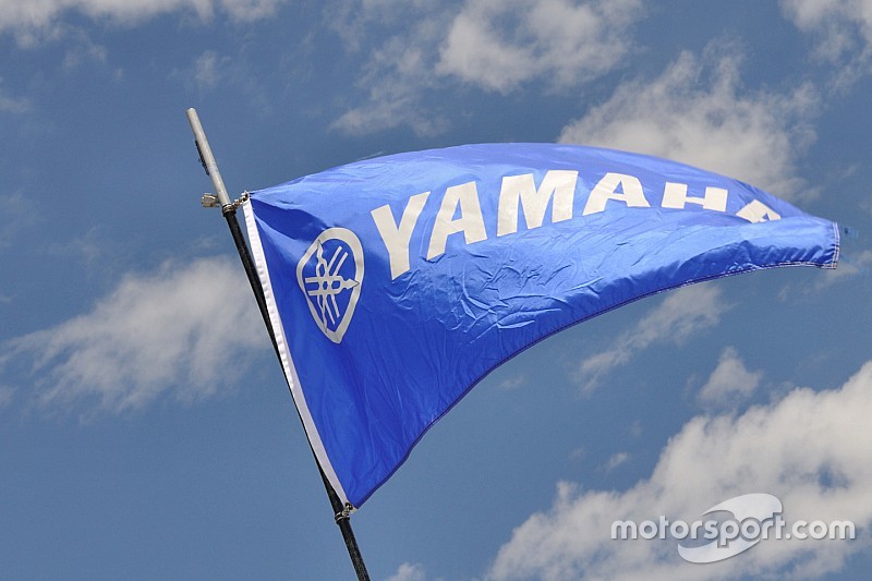 Гюнтоли и Лоус поедут за Yamaha в 2016-м