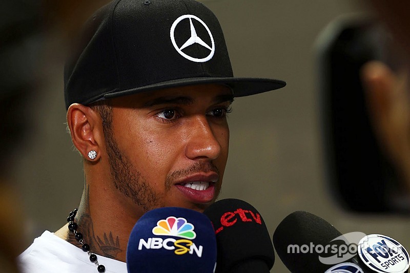 Hamilton no cree en conspiraciones