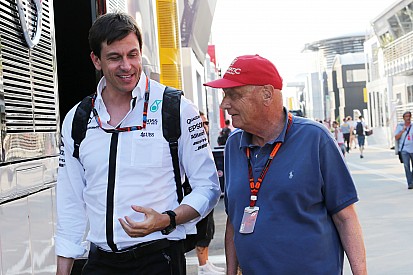 Lauda clarifie ses propos sur Button et la situation Mercedes/Red Bull