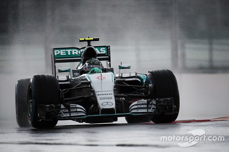 Sochi, Q1: Nico Rosberg mette tutti in fila