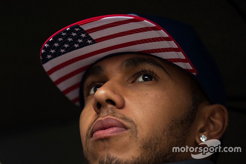 Hamilton va por el sueño americano: su tercer campeonato