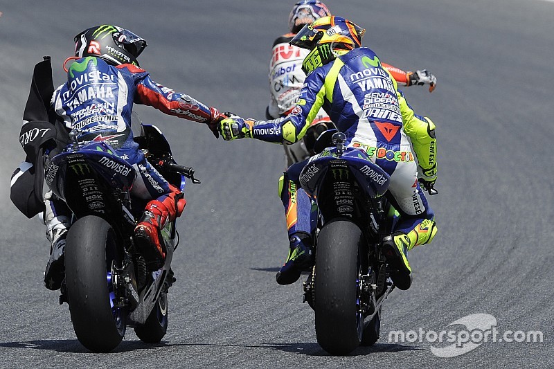 Rossi wil Lorenzo 'op gelijke voet' bestrijden in seizoensfinale