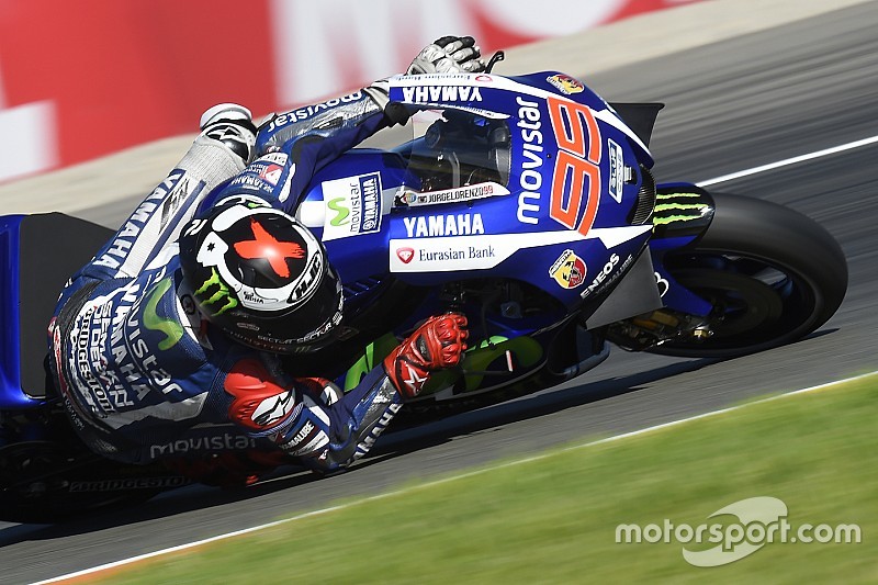 MotoGP 2015赛季大结局:洛伦佐加冕总冠军 罗西第四