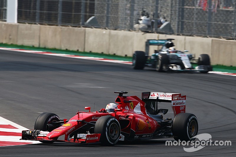 Vettel busca vencer últimas duas provas do ano