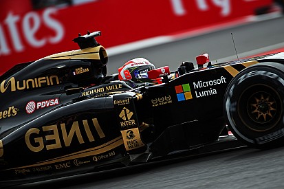Grosjean quiere vencer a Toro Rosso en el final