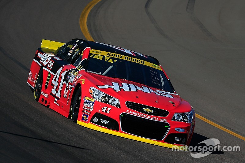 Kurt Busch tops second Phoenix practice