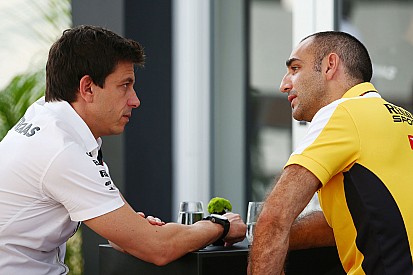 "Альтернативные моторы навредят спорту". Вольф – об идее FIA