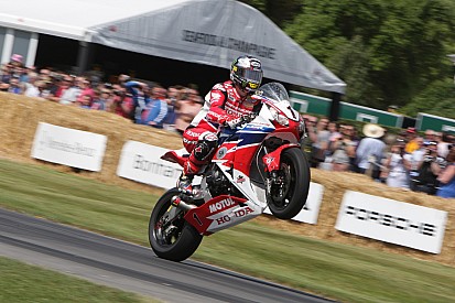John McGuinness in pole provvisoria al Gp di Macao