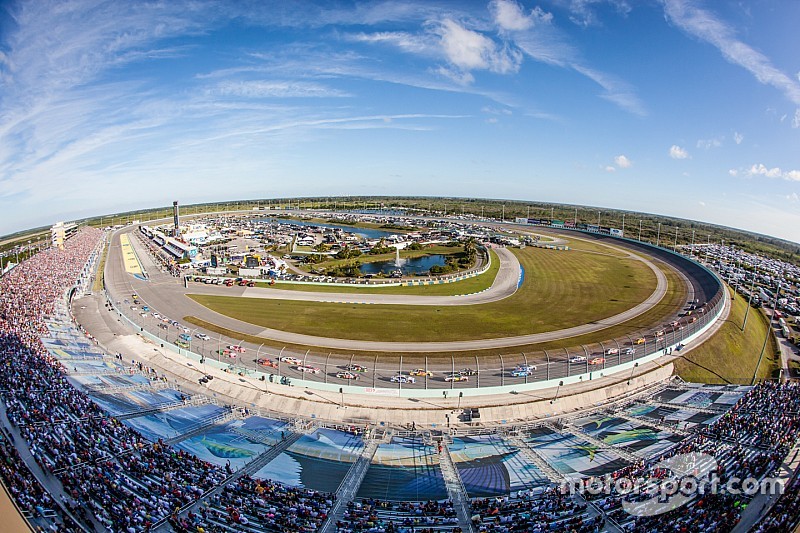 NBC/NBCSN to offer dual coverage of Sprint Cup finale